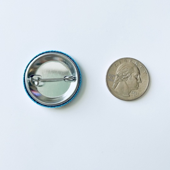 📍 5/$20 My Neighbor Totoro "Totoro” Pin Button *Bundle or Add to Purchase Only - Picture 2 of 2